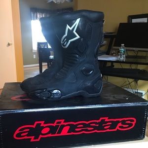 Alpine stars motorcycle boots